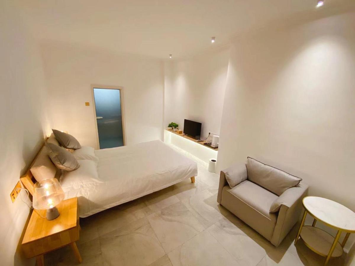 Lantian Garden Hostel Csingtao Kültér fotó